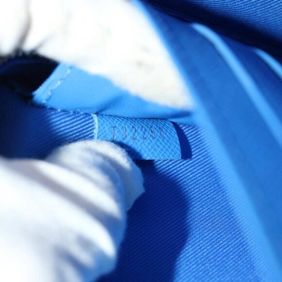 LOUIS VUITTON Monogram Clouds Soft Trunk Wallet Shoulder Bag M45432 Auth 47398S - Picture 12 of 16